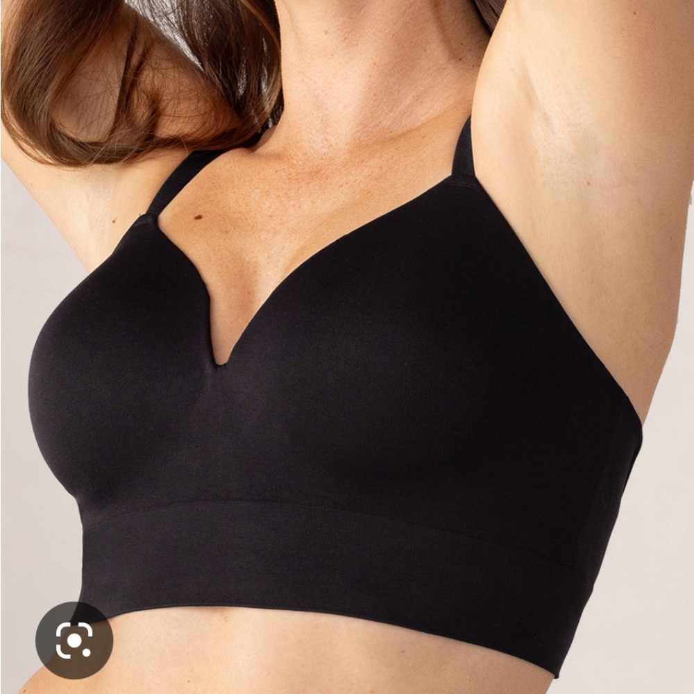 Truekind® Supportive Comfort Wireless Shaping Bra Black Nwt in packaging